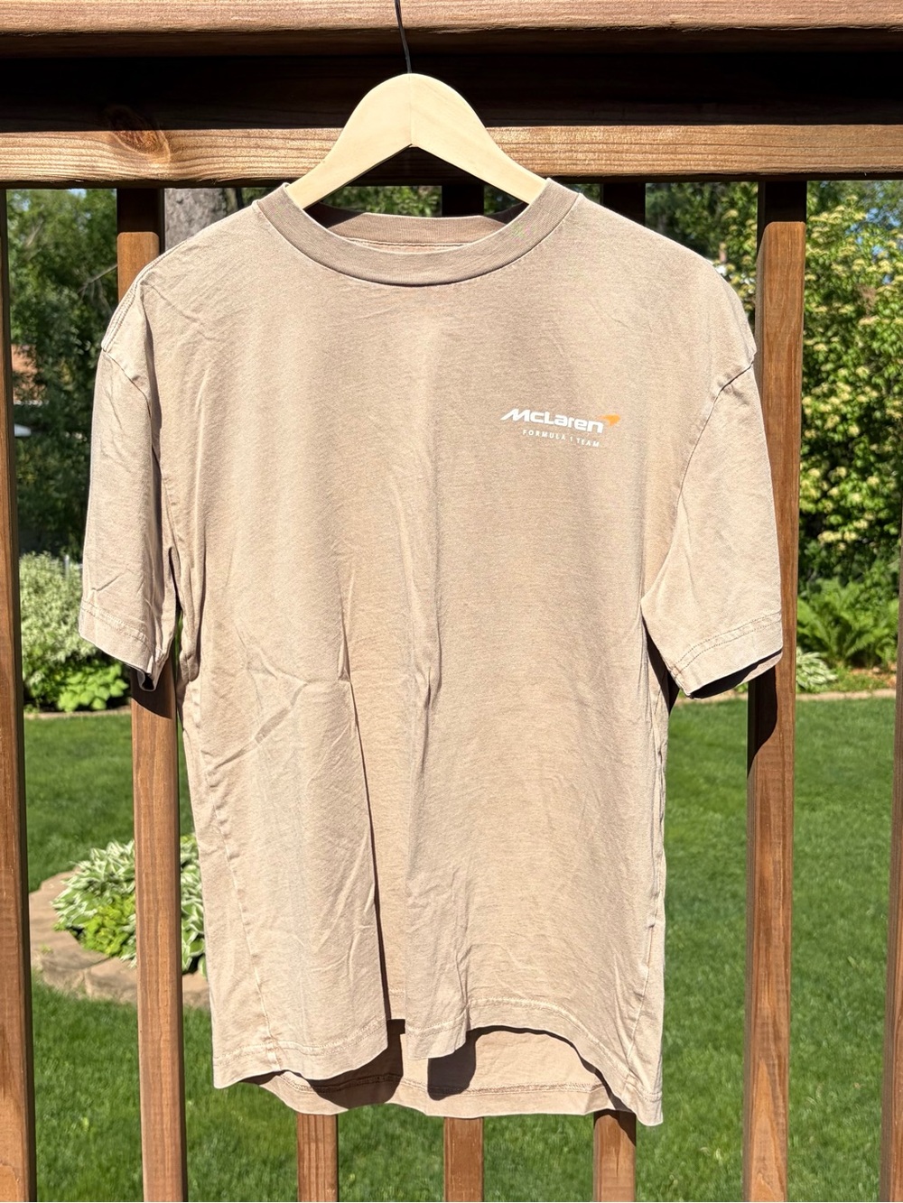 McLaren Formula 1 Men's Short-Sleeve Crew T-Shirt in Tan